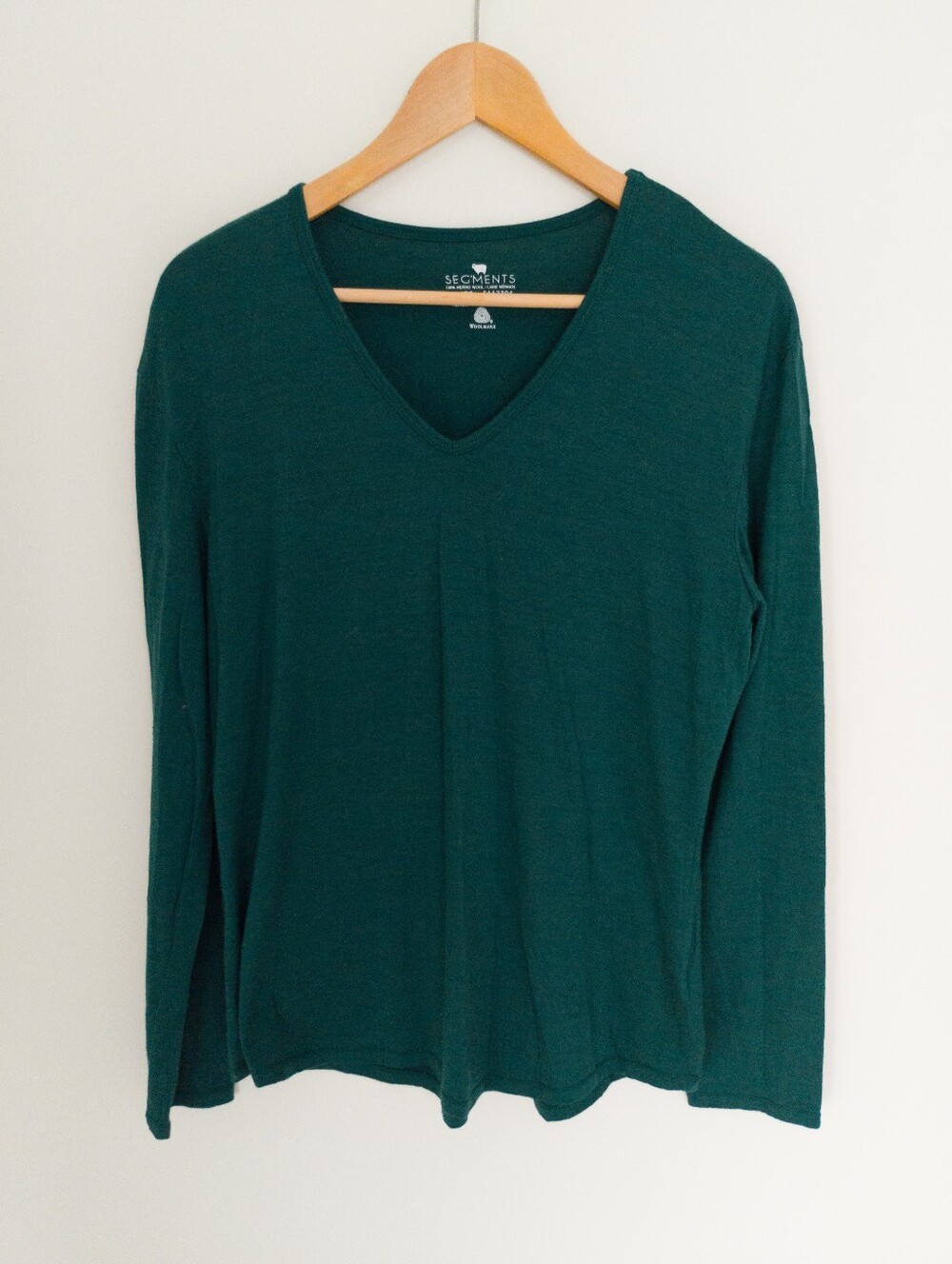 Segments 100% Merino Wool V-Neck Long Sleeve Top Green XL Made in Canada